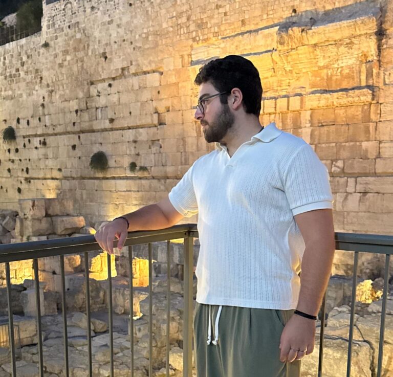 Avner