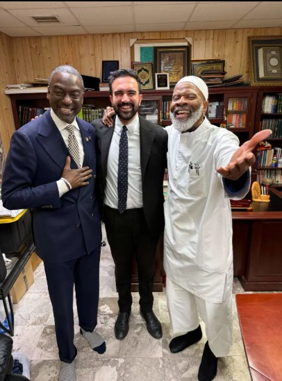 Zohran Mamdani and City Councilmember Yusef Abdus Salaam on Friday met with Imam Siraj Wahhaj. X/ZohranKMamdani